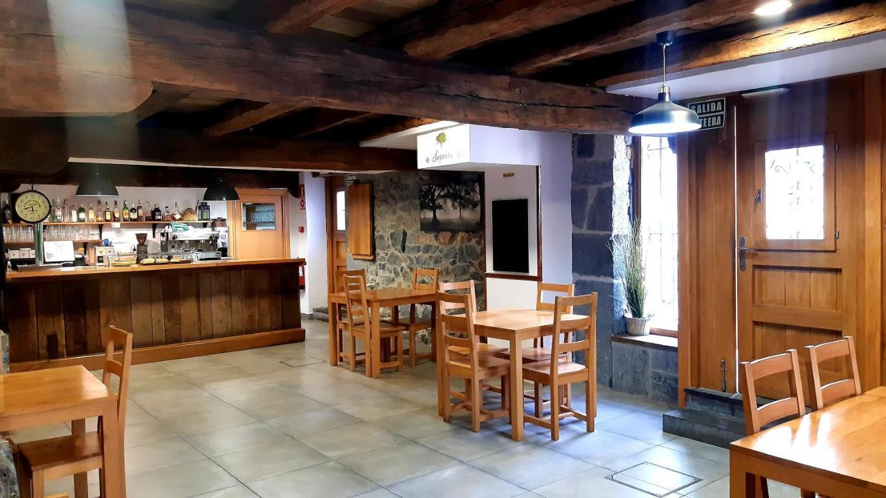Hostal-Cicloturismo Lopenea レイツァ エクステリア 写真